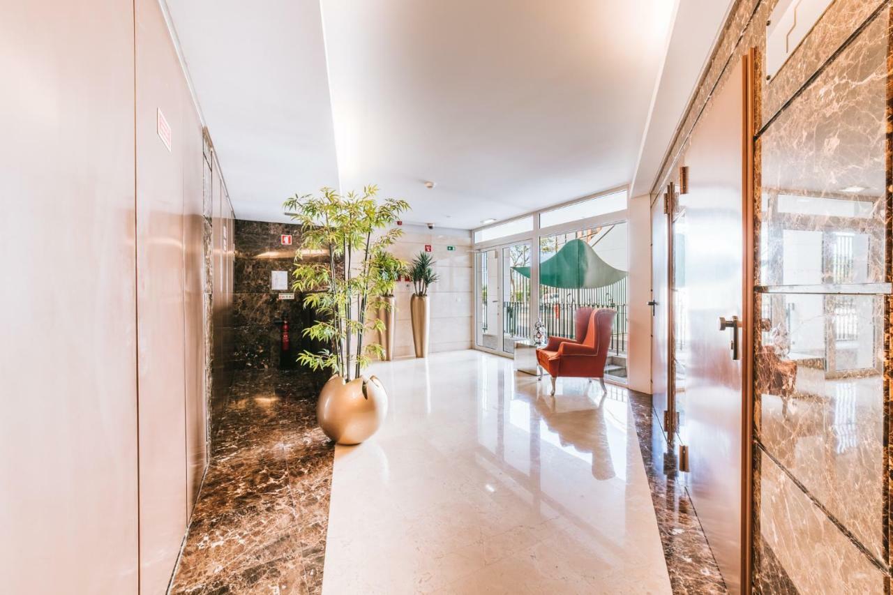 Luxury Apartment With Views Funchal  Luaran gambar