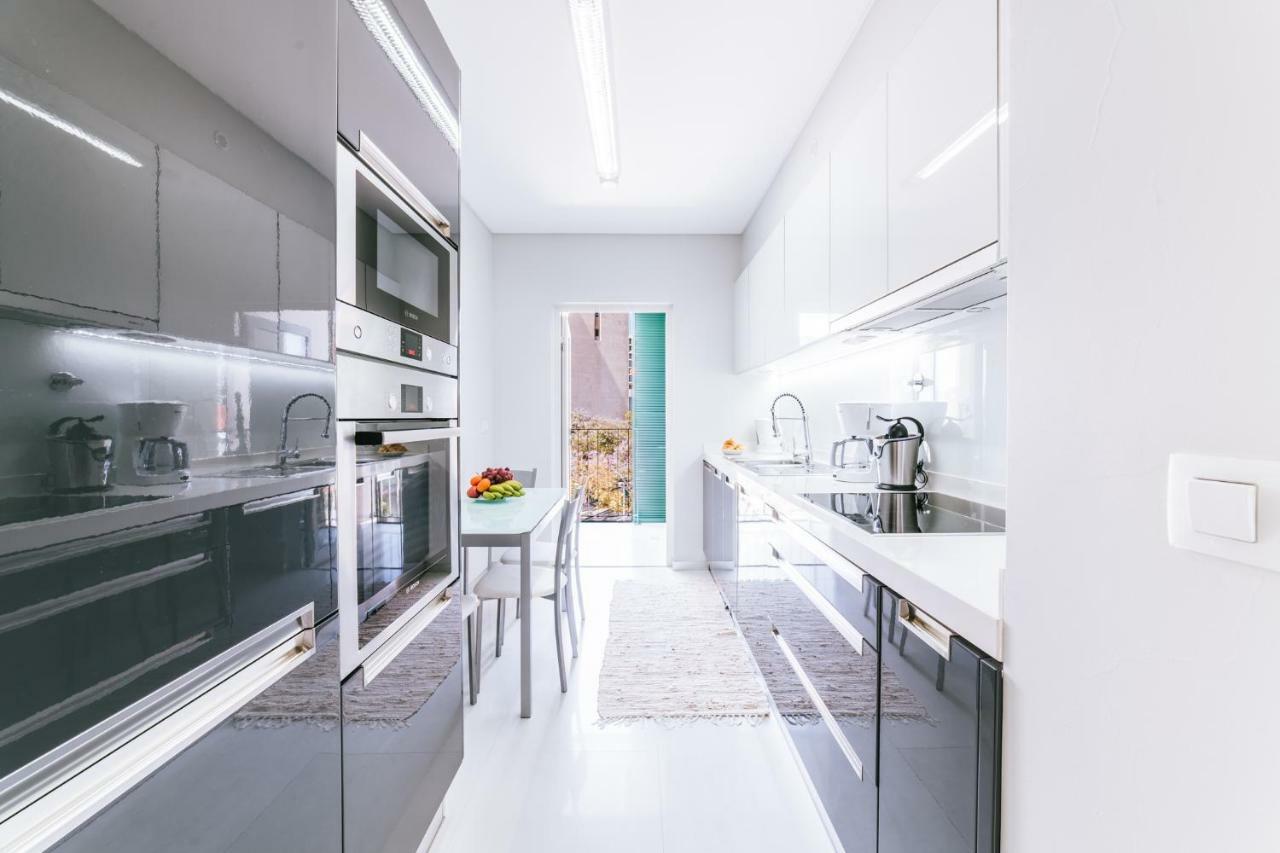 Luxury Apartment With Views Funchal  Luaran gambar