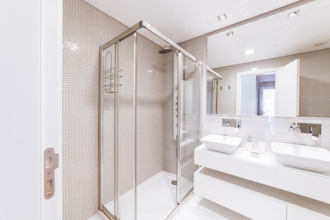 Luxury Apartment With Views Funchal  Luaran gambar